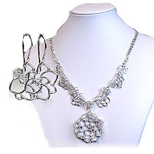 Silver Filgaree Floral Necklace & Earrings Set