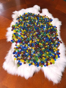 100 Mixed Translucent Crow Beads